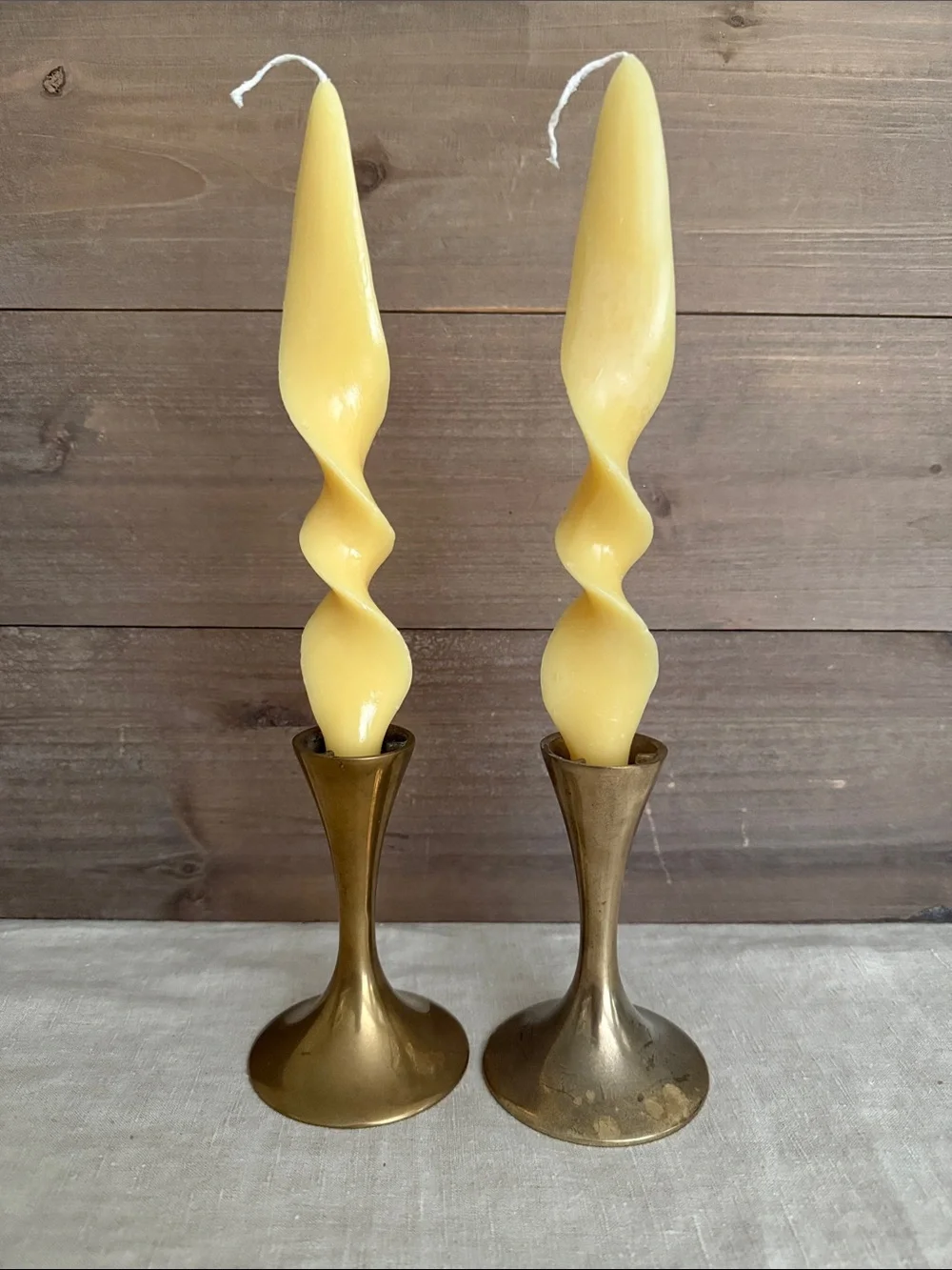 4 | Unscented Ribbon Twisted Candles